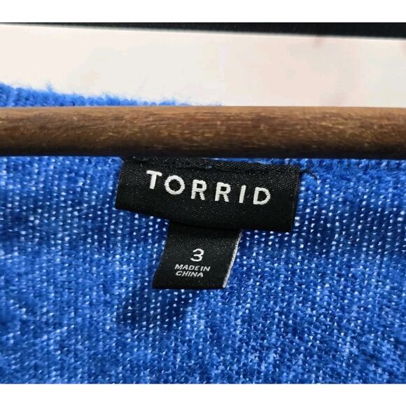 Torrid Sweater Womens 3 3X Blue Vegan Cashmere Surplice V Plunge Faux Wrap - Picture 3 of 13